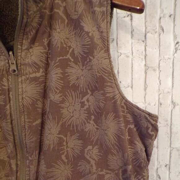 Columbia Women's Fleece Lined Corduroy Reversible Vest. Light Brown. EUC - Picture 4 of 10